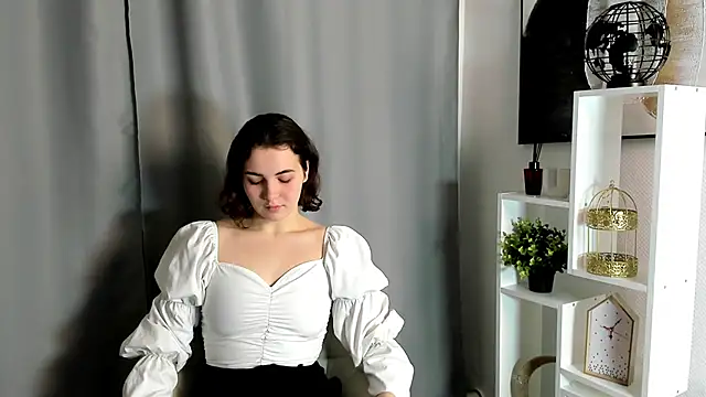 Snapshot of ShalaBethay chatting on February 2026 06:26:01 PM ShalaBethay online show from February 2026 06:26:01 PM