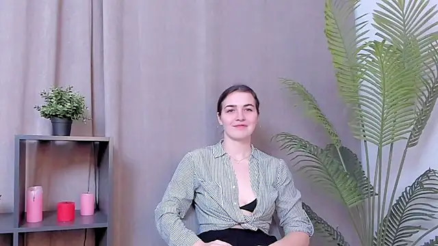 Snapshot of ShalaBethay chatting on February 2026 06:15:02 PM ShalaBethay online show from February 2026 06:15:02 PM