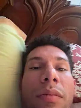 Valentinacouple online show from February 2026 07:32:02 PM