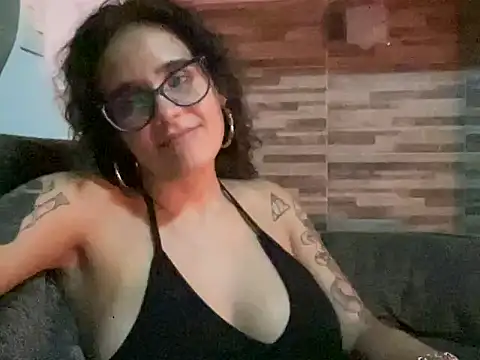 curlybb55 online show from March 2026 04:08:01 AM