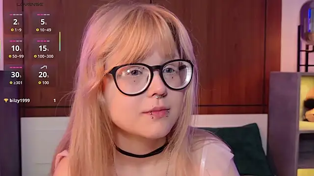 MoliQin online show from June 2026 07:58:02 AM