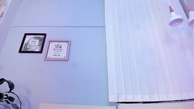 Amber Novoa online show from February 2026 03:19:02 PM