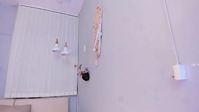 Amber Novoa online show from March 2026 12:23:01 PM