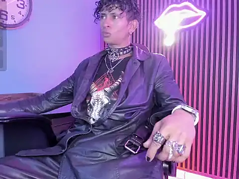 Maximoking26 online show from March 2026 04:19:01 AM