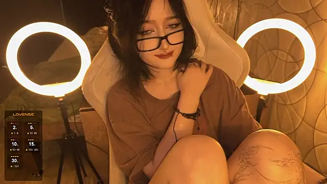 Snapshot of SinSpirits chatting on June 2026 05:54:02 AM SinSpirits online show from June 2026 05:54:02 AM