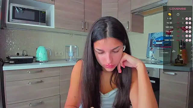 Snapshot of AngelGabe chatting on February 2026 09:39:02 AM AngelGabe online show from February 2026 09:39:02 AM