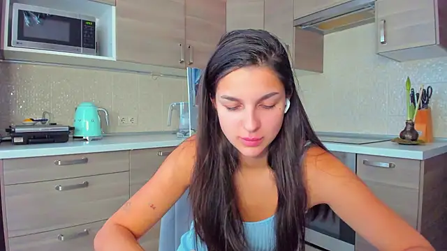 Snapshot of AngelGabe chatting on February 2026 09:52:02 AM AngelGabe online show from February 2026 09:52:02 AM