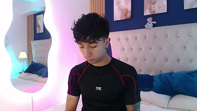 Aiden Rivers  online show from April 2026 12:42:01 PM