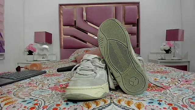 Chanelwill online show from April 2026 12:38:02 PM