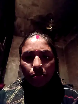 Snapshot of Hot_re83 chatting on February 2026 03:56:02 PM Hot re83 online show from February 2026 03:56:02 PM