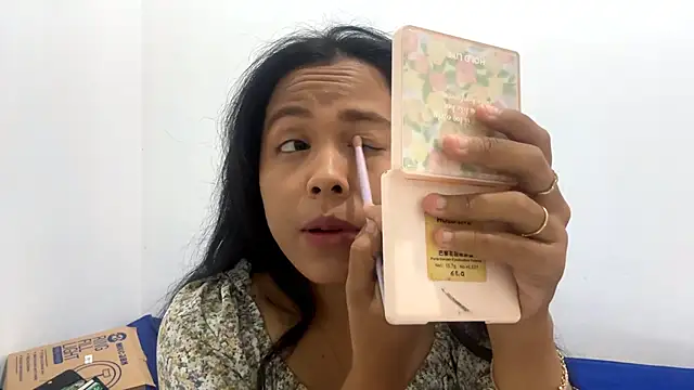 Snapshot of NanaBanana0 chatting on March 2026 06:47:01 AM NanaBanana0 online show from March 2026 06:47:01 AM