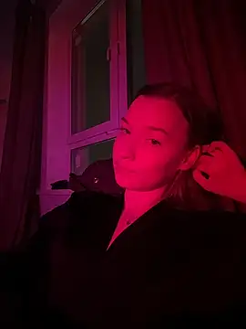 EmmaTurners online show from February 2026 05:55:02 PM