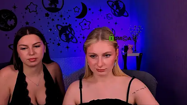 Snapshot of amalialowell chatting on May 2026 10:54:02 AM amalialowell online show from May 2026 10:54:02 AM