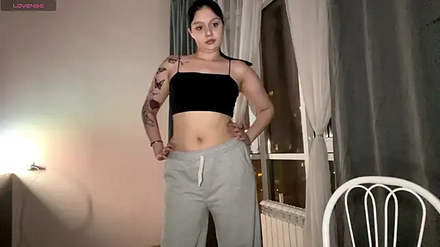 RaquelsHusband online show from March 2026 01:35:02 PM