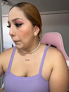 Snapshot of Kiarhatrixie1 chatting on February 2026 05:45:02 PM Kiarhatrixie1 online show from February 2026 05:45:02 PM