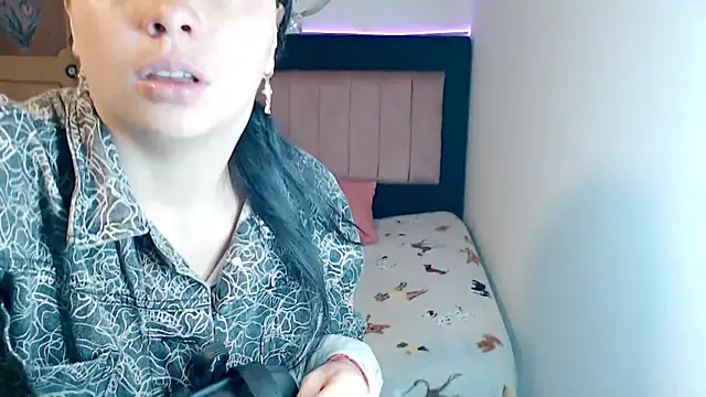 Snapshot of MARYXS1 chatting on February 2026 12:34:02 PM MARYXS1 online show from February 2026 12:34:02 PM