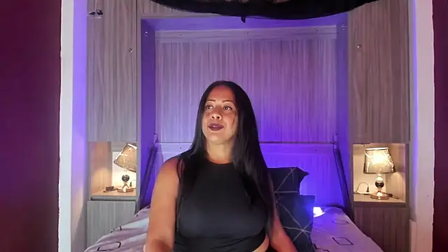 AllieBennet online show from March 2026 07:40:01 PM