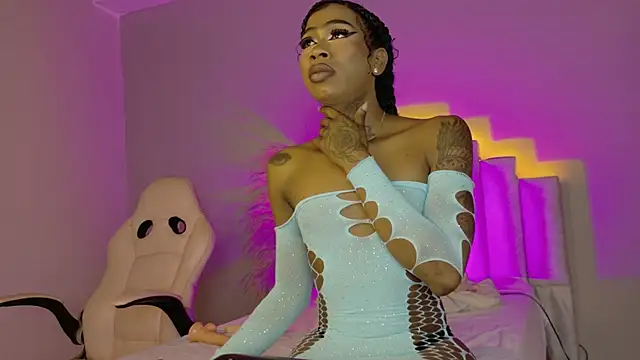 Snapshot of Sheinny_brown1 chatting on February 2026 07:43:01 PM Sheinny brown1 online show from February 2026 07:43:01 PM