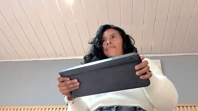 samantha duart3 online show from April 2026 05:30:01 PM