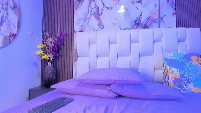 alisstarr online show from March 2026 12:05:03 PM