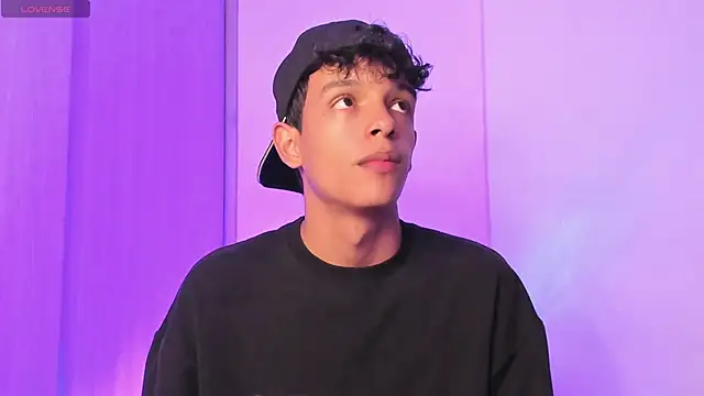 Maxfrost1 online show from March 2026 10:12:01 PM