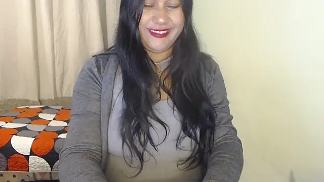 Snapshot of SexyGalletita chatting on June 2026 03:19:02 AM SexyGalletita online show from June 2026 03:19:02 AM