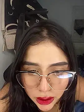 Snapshot of mila_quin chatting on May 2026 05:25:01 AM mila quin online show from May 2026 05:25:01 AM