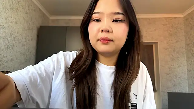 Snapshot of RegenaLandauer chatting on March 2026 06:59:01 AM RegenaLandauer online show from March 2026 06:59:01 AM