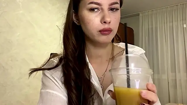 StephaniCute online show from April 2026 03:28:02 PM