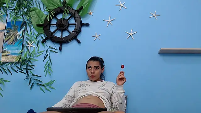 skinnysexy18 online show from July 2026 07:08:02 PM