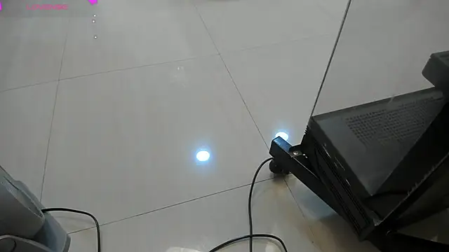 Mia Bailey  online show from April 2026 03:09:01 AM