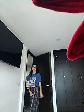 Snapshot of mailin_777 chatting on March 2026 05:52:01 PM mailin 777 online show from March 2026 05:52:01 PM