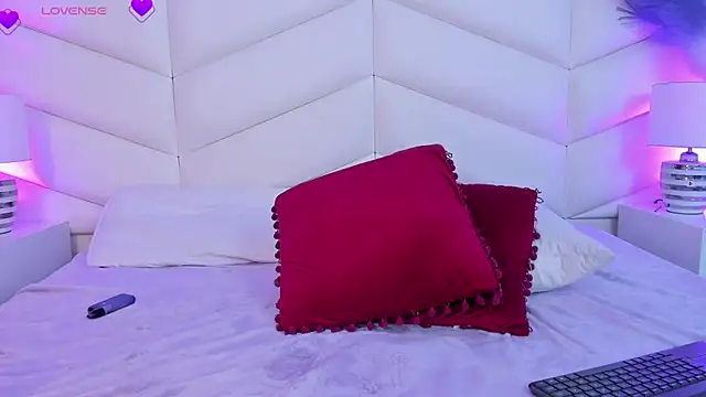 Bella  Peach online show from March 2026 08:26:33 AM