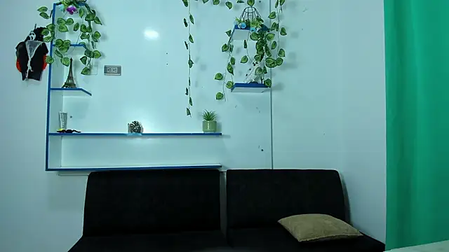 luna sex hot  online show from March 2026 12:45:02 PM