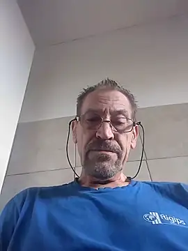 Costy601 online show from April 2026 12:49:01 PM