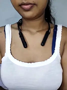 Snapshot of ASHANYA_JAYASOORIYA chatting on May 2026 05:25:02 AM ASHANYA JAYASOORIYA online show from May 2026 05:25:02 AM
