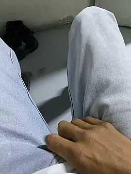 Elmanc online show from April 2026 02:32:02 PM