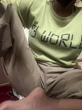 meenu cuties online show from April 2026 07:58:02 PM