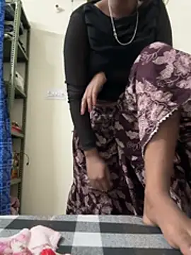 meenu cuties online show from May 2026 03:51:01 PM