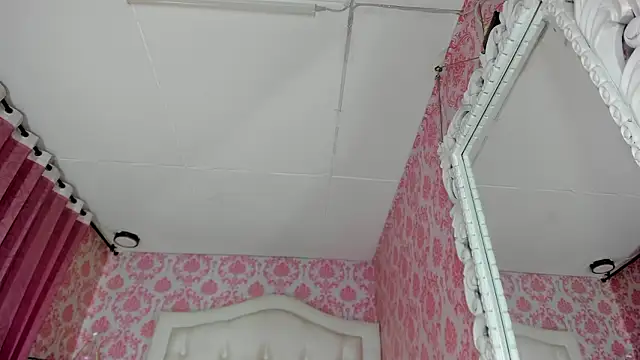 Snapshot of Mai_Rouse chatting on February 2026 12:48:02 PM Mai Rouse online show from February 2026 12:48:02 PM