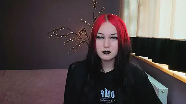ElizabethVamp online show from July 2026 05:42:02 AM
