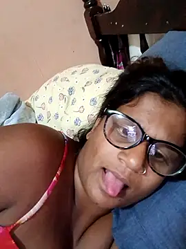 Snapshot of indianstrawberrylips4u chatting on March 2026 05:43:01 PM indianstrawberrylips4u online show from March 2026 05:43:01 PM