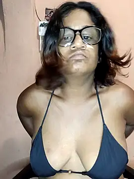 Snapshot of indianstrawberrylips4u chatting on April 2026 07:31:02 PM indianstrawberrylips4u online show from April 2026 07:31:02 PM