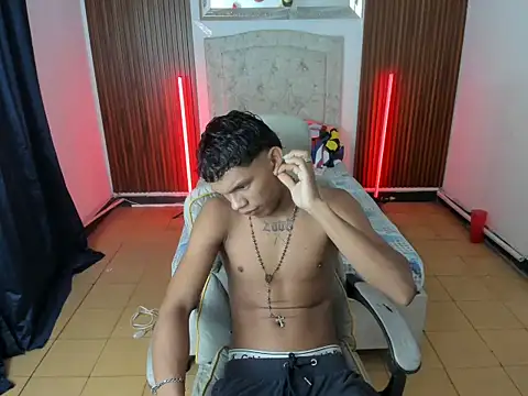 Snapshot of juan_mhata chatting on June 2026 12:59:02 AM juan mhata online show from June 2026 12:59:02 AM
