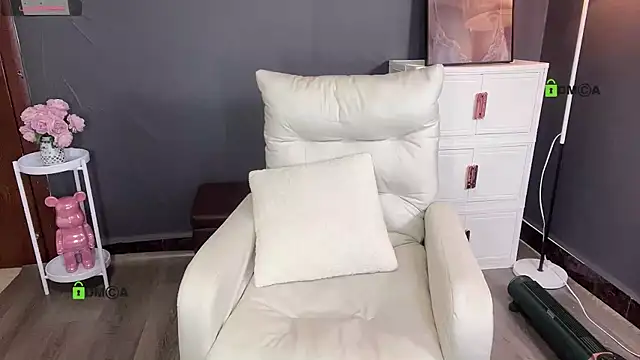 cat-ccccc online show from March 2026 12:08:01 PM