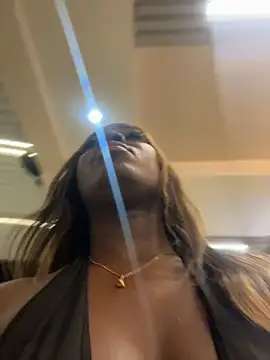 ZarahFerreira online show from July 2026 11:55:01 PM