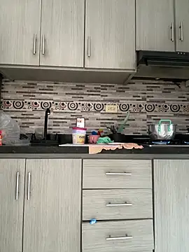 Darsha Khemu online show from April 2026 07:58:01 PM