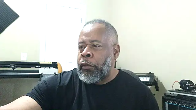 Cleozevo1961 online show from March 2026 04:34:02 PM