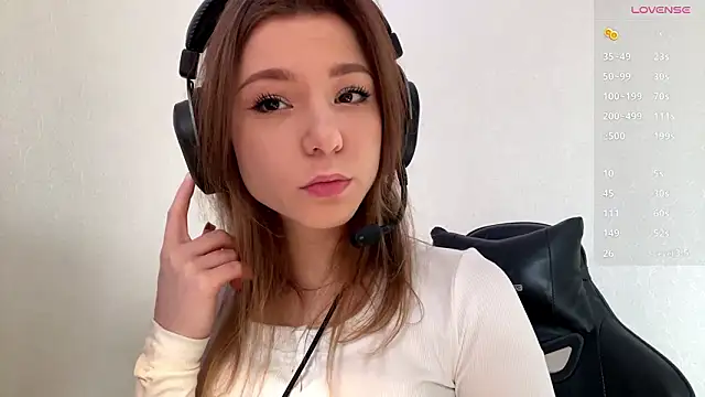 Snapshot of aera_elese chatting on February 2026 08:43:01 AM aera elese online show from February 2026 08:43:01 AM