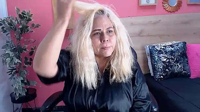 eva colen50 online show from July 2026 04:27:02 PM
